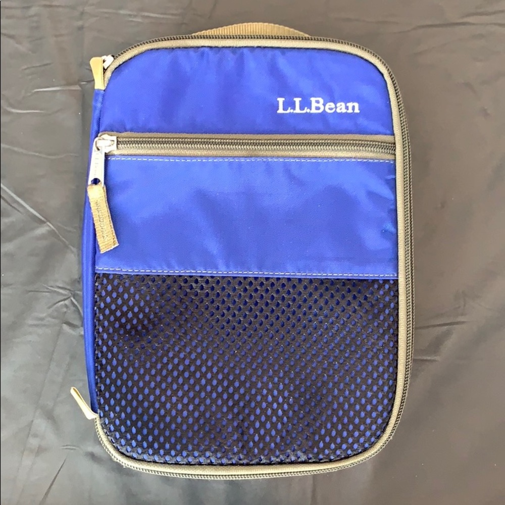 L.L. Bean Dark blue lunch box